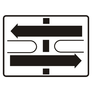 Značka - Tvar križovatky (vzor) (P14)