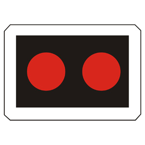 Značka - S8: Signál s červenými striedavo prerušovanými svetlami pre zabezpečenie výjazdu vozidiel s právom prednosti v jazde so znamením Stoj!